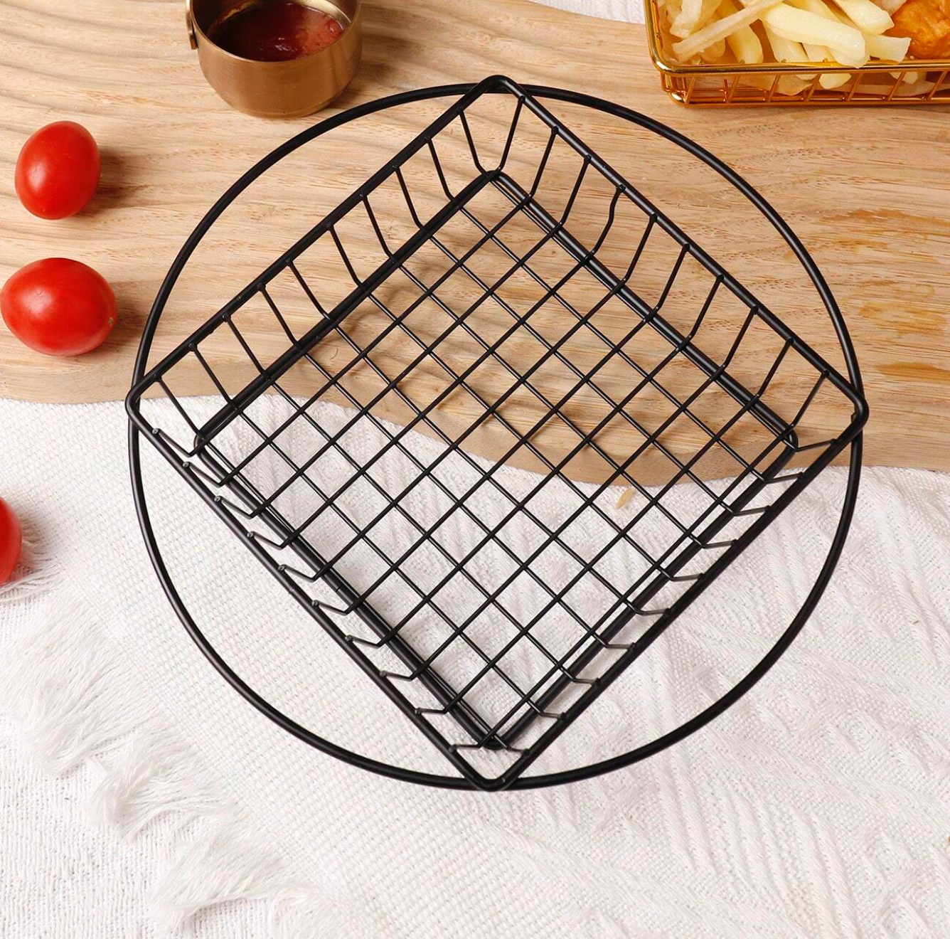 Round Serving Basket